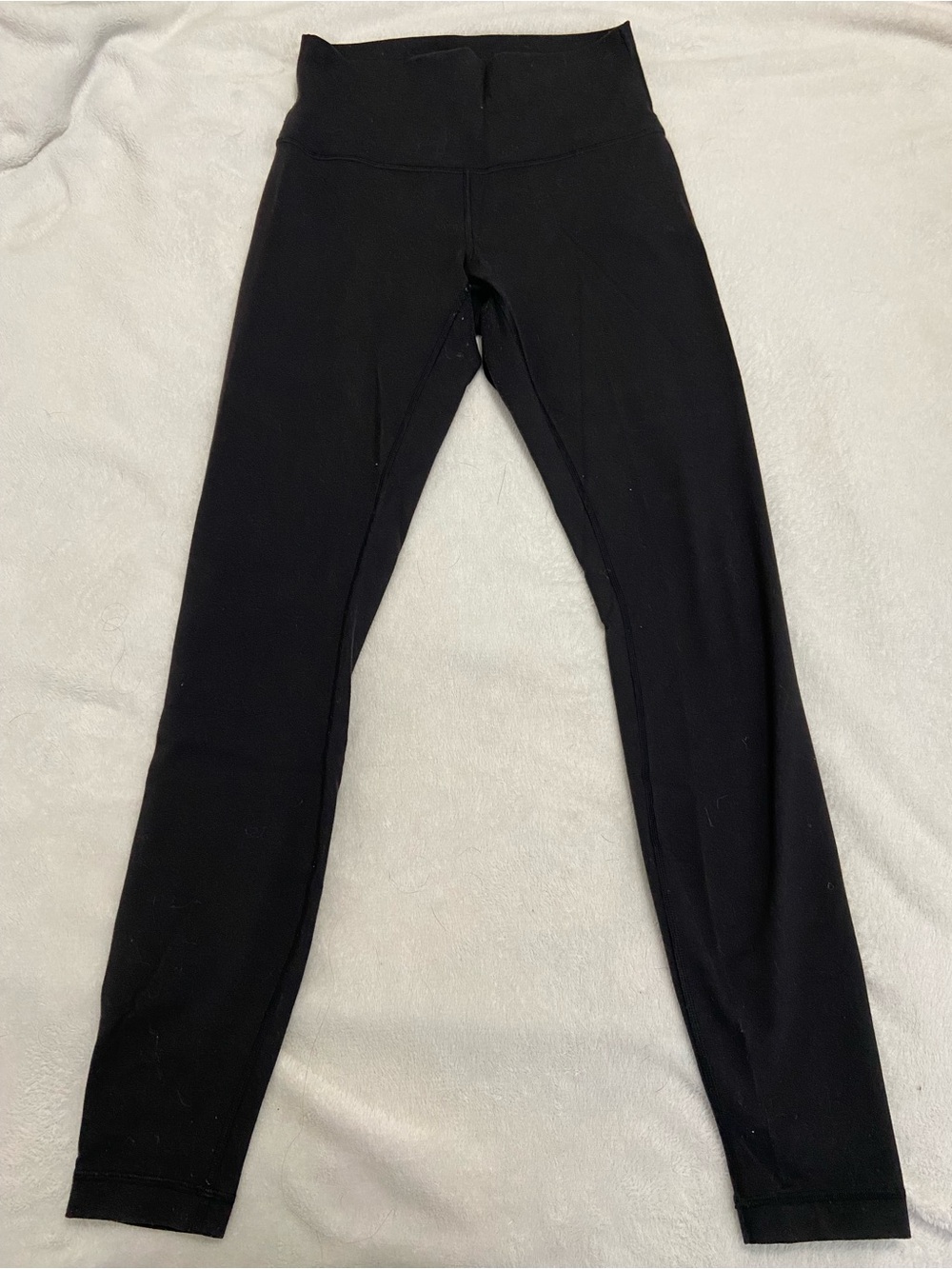 Lululemon Wunder Under Full Lemgth Leggings SIZE 6 *piling-see photo*